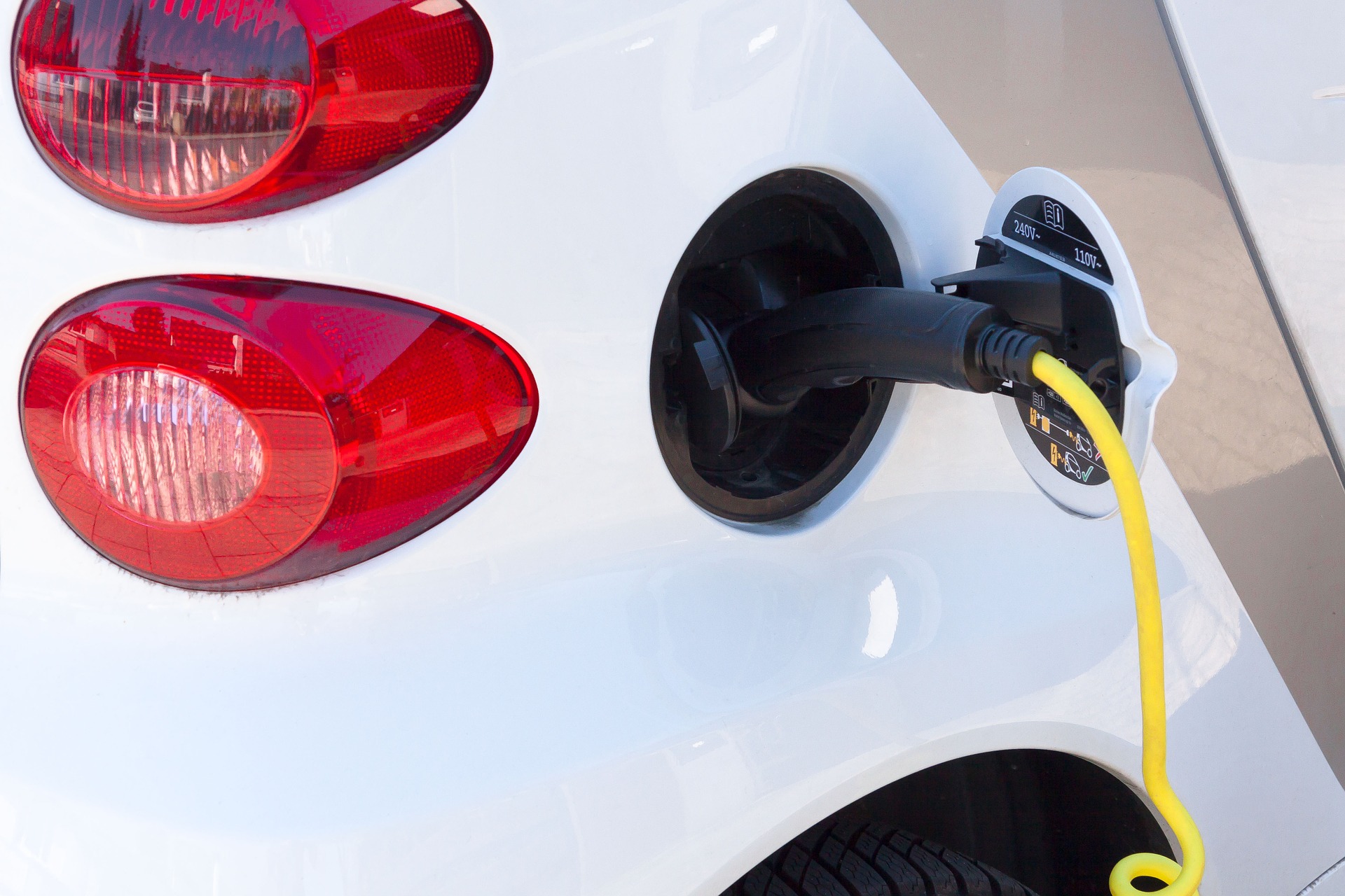 Ahorran energía con los vehículos eléctricos