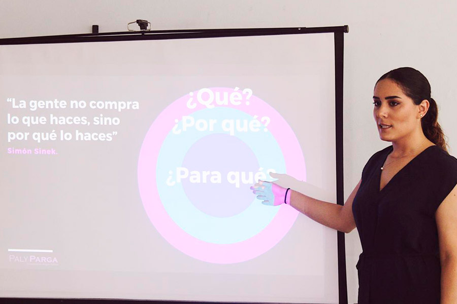 Paola Parga en charla de emprendimiento