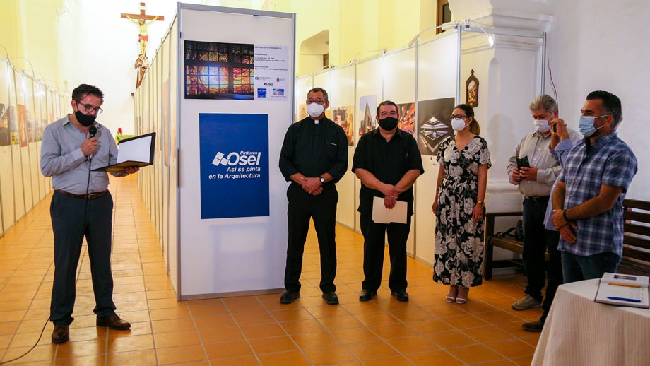 Tec de Monterrey y Academia Nacional de Arquitectura inauguran exposición de Fray Gabriel Chávez